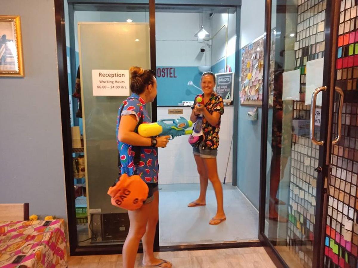 Zee Thai Hostel Bangkok Eksteriør bilde